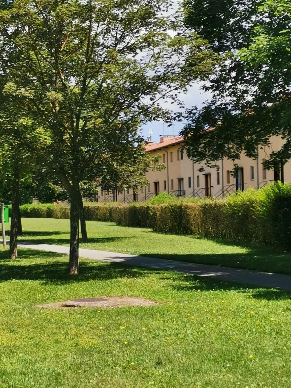 Вилла Casa A La Ruta Del Ferro Сан-Жоан-де-лес-Абадессес Экстерьер фото